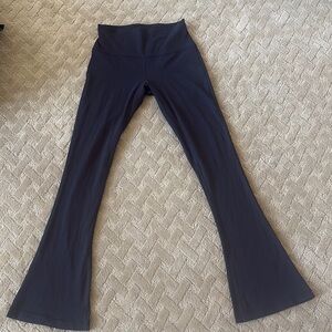 Lululemon Groove Super-High Rise Flared Pants — Black (6)